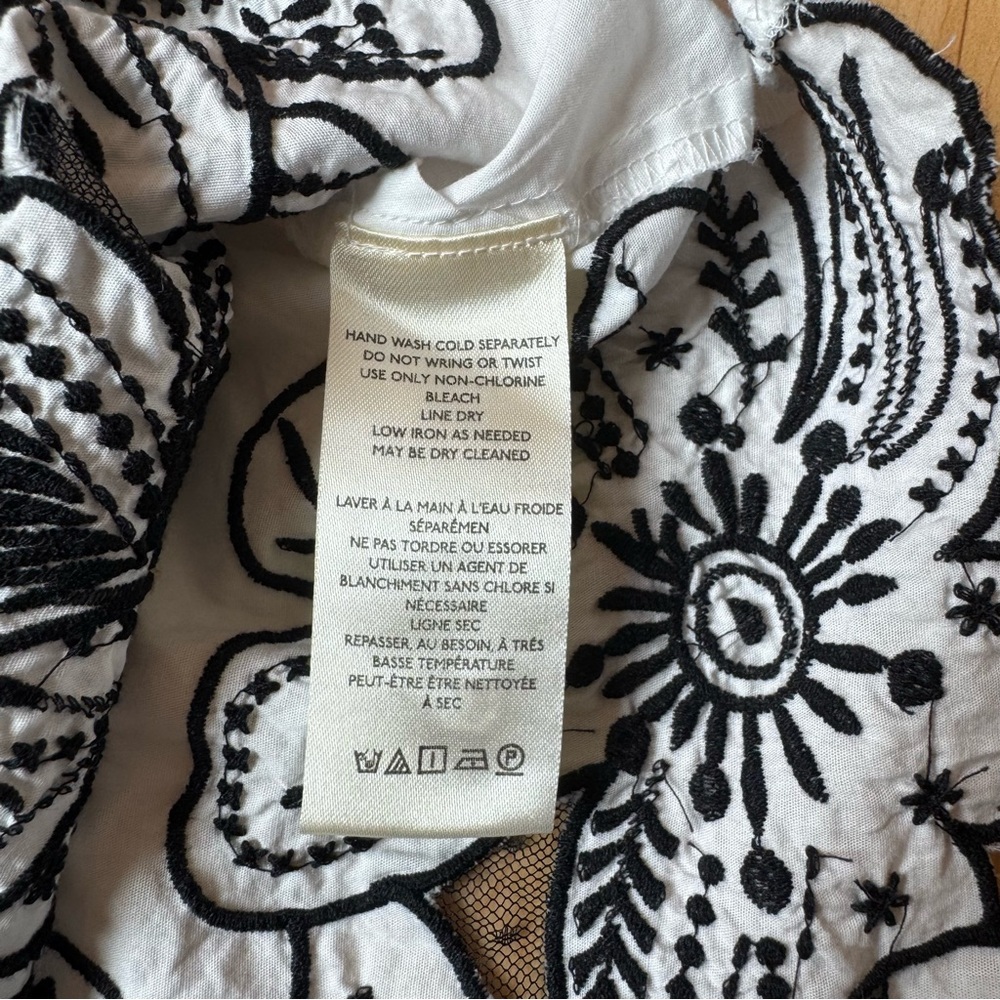 ❗️SOLD❗️100% Cotton Anthropologie White & Black Lace Mesh Floral Blouse - Picture 4 of 6